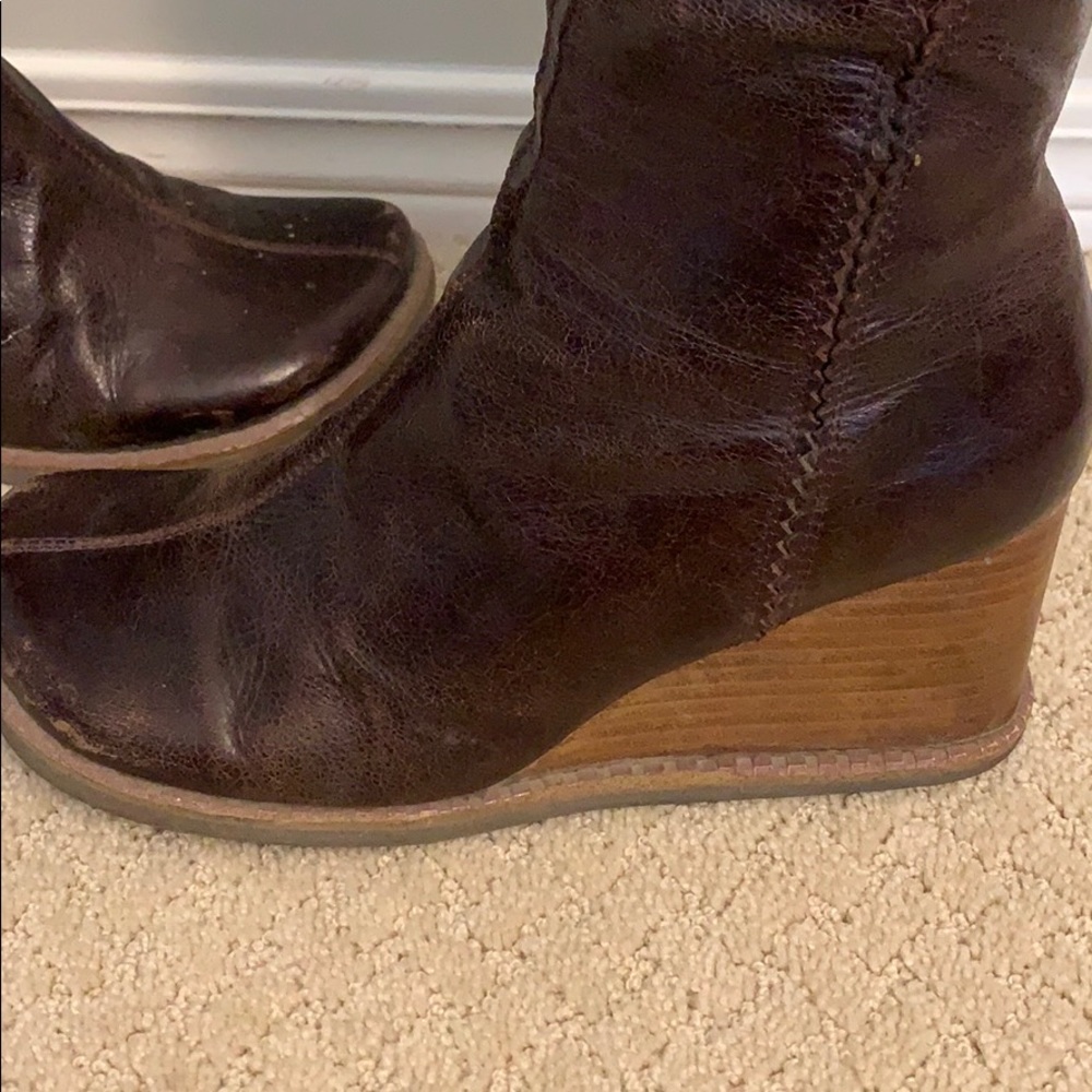 Boots - Picture 2 of 12
